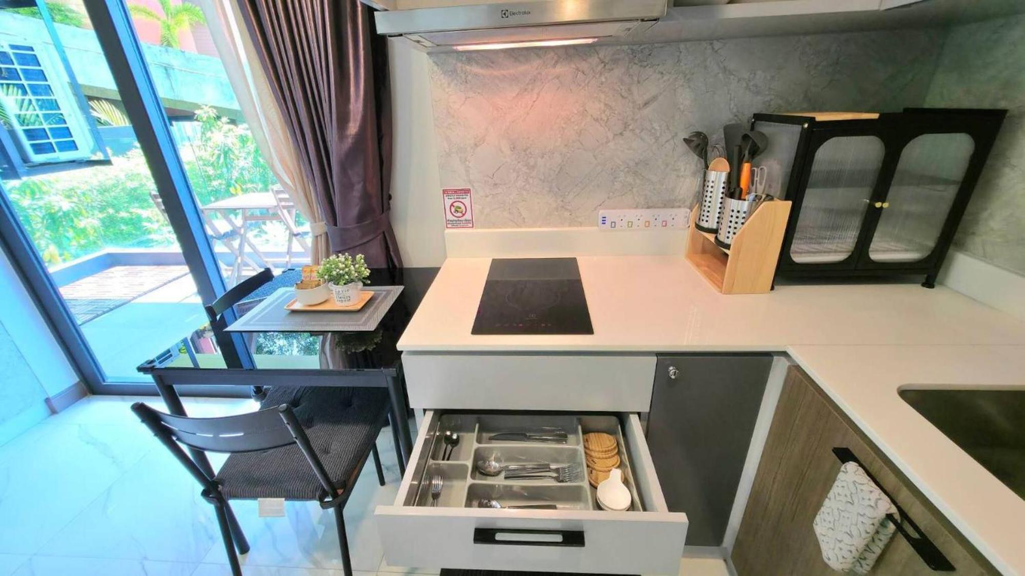 Room In Apartment - A301- Forest View Corner Unit 1Br-1Bath Ао Нанг Экстерьер фото